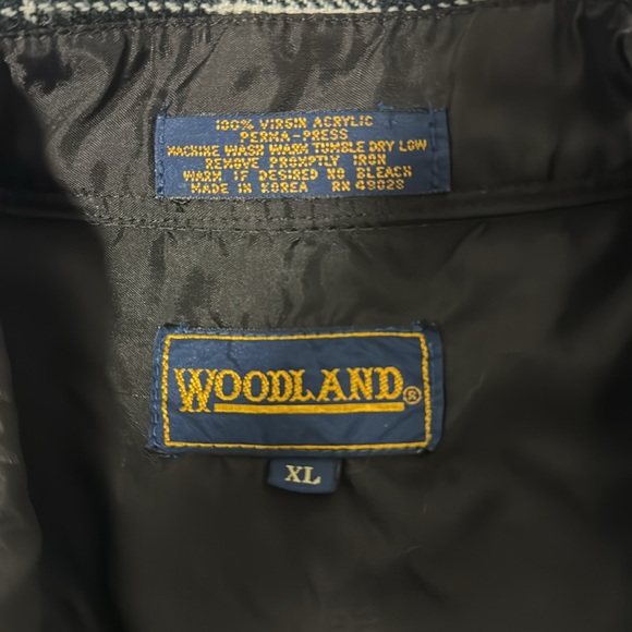 Woodland black & white plaid flannel shacket XL - Picture 8 of 10